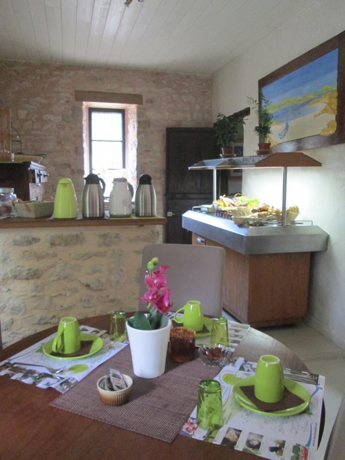 Bed and Breakfast Les Jardins d'Ungaro / Manoir La Barrière Le Vigan  Esterno foto